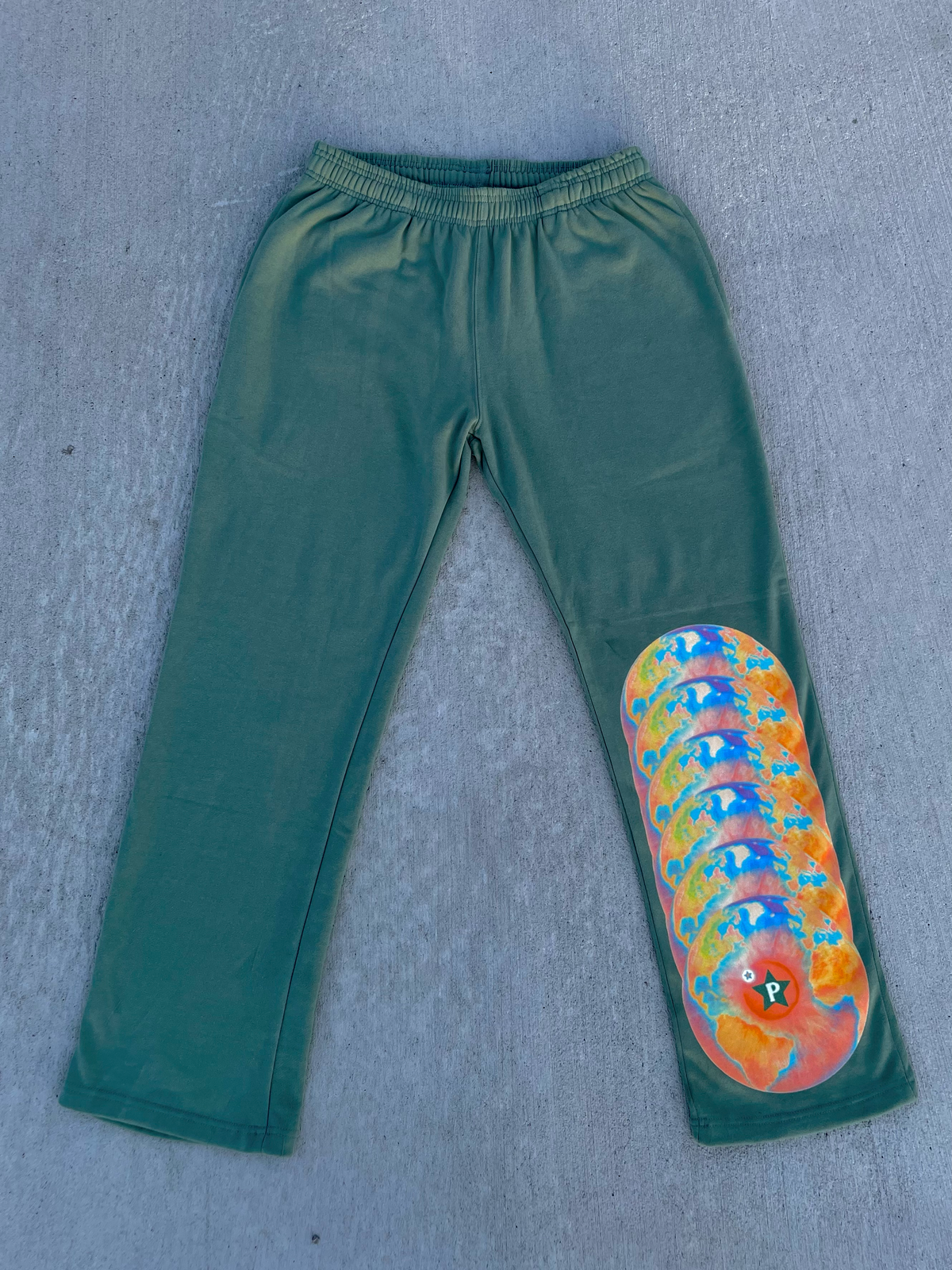 EARTH SWEATS